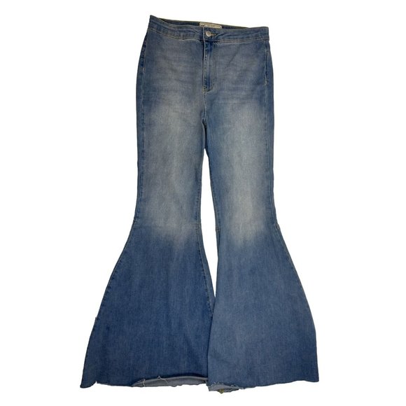 Free People Love Letters Float On Flare High Rise Bell Bottom Jeans - Picture 1 of 8